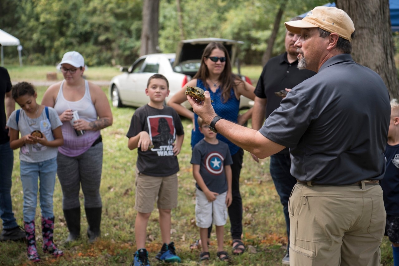 Dr. Richard Durtsche describing a turtle species prior to the Turtle Races at the REFS Nature Adventure Day