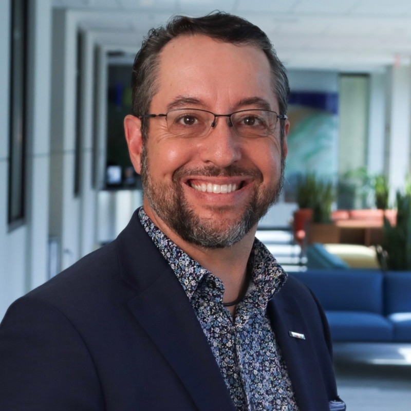 Headshot of Jeff McDowell