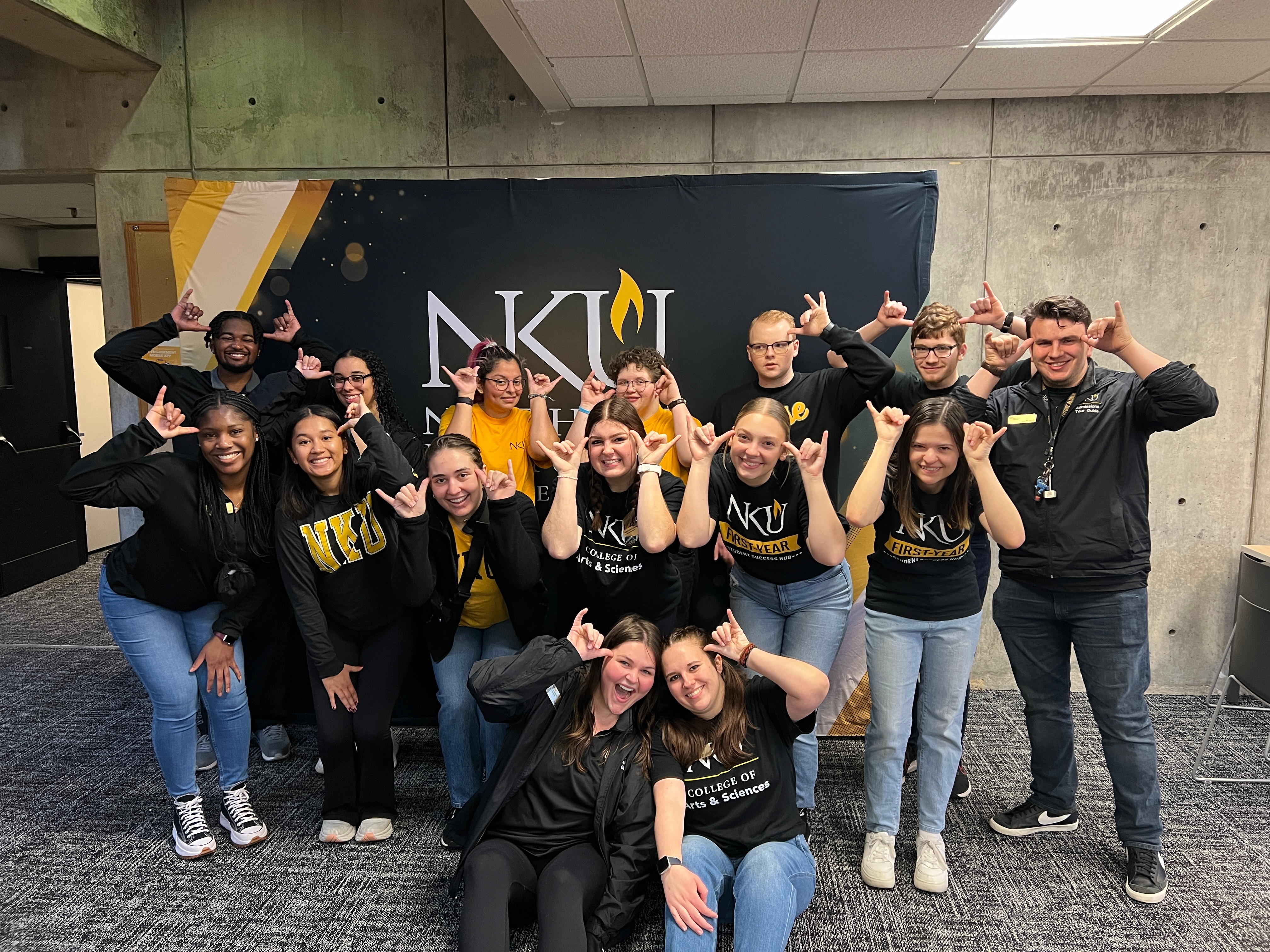 NKU Tour Guides Norsing Up.