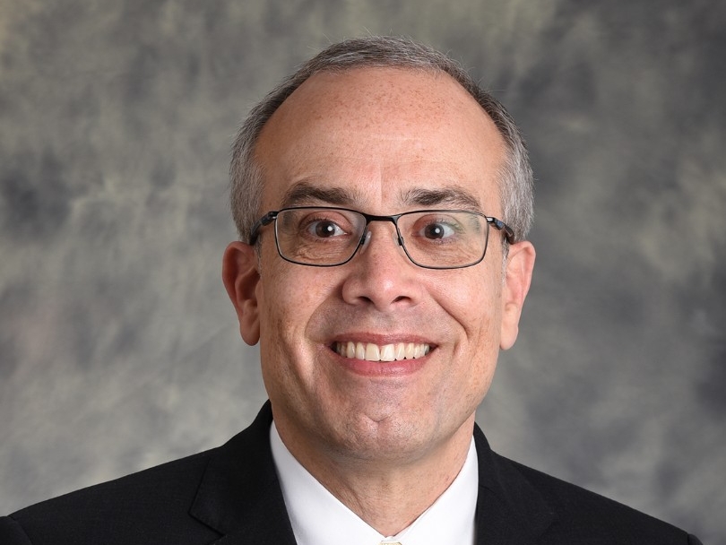 Dr. Shawn Faulkner headshot